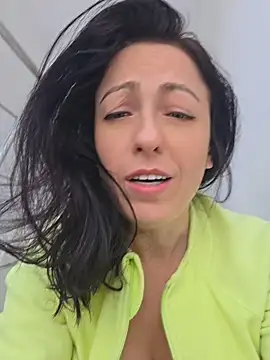 lovewildguy1 online show from April 21, 6:09 am