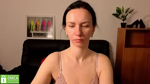 annakillianox online show from April 23, 5:37 am