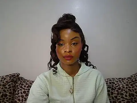 Toxique  online show from April 18, 1:13 pm