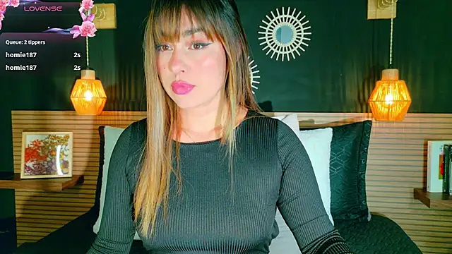 AnnaVictoria   online show from April 23, 4:09 am