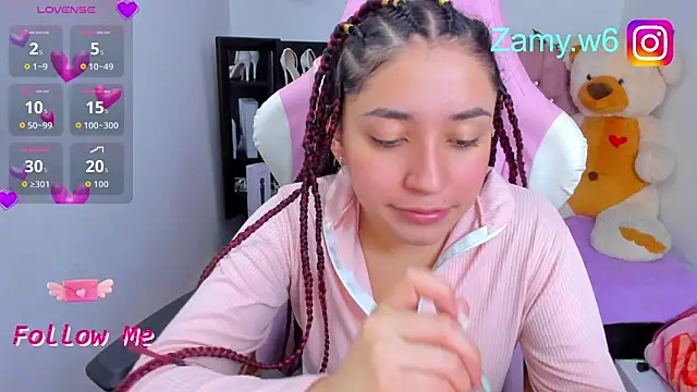 Snapshot of Karla__cute chatting on September 30, 5:24 am Karla cute online show from September 30, 5:24 am