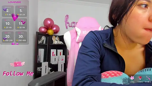 Snapshot of Karla__cute chatting on October 17, 10:51 am Karla cute online show from October 17, 10:51 am