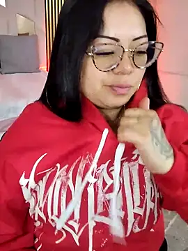 martinna tay online show from March 5, 3:13 am