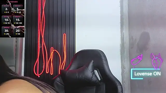 Rubi boobs  online show from June 9, 5:40 am
