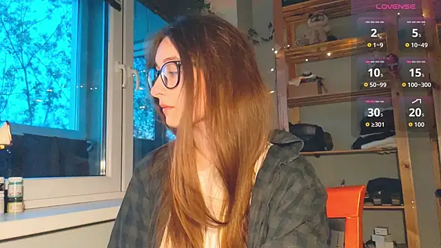 monlight  dana online show from April 28, 6:23 pm