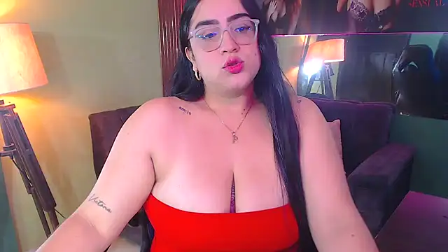 Sofiia davis23 online show from October 21, 1:48 pm