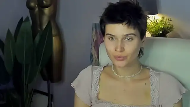 sarah perfect online show from October 9, 2:21 pm