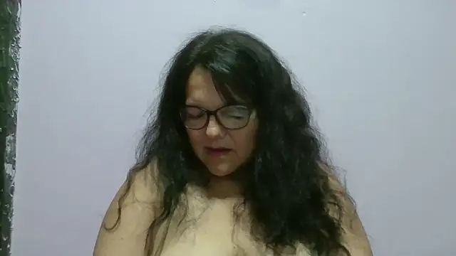 kassandra02 online show from April 22, 2:52 am