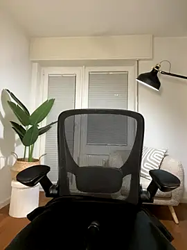 Snapshot of Lena_Blom chatting on October 14, 7:49 pm Lena Blom online show from October 14, 7:49 pm