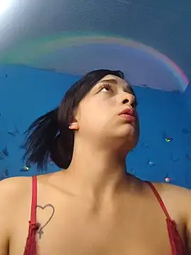 Evelyn pink1 online show from April 23, 4:20 am