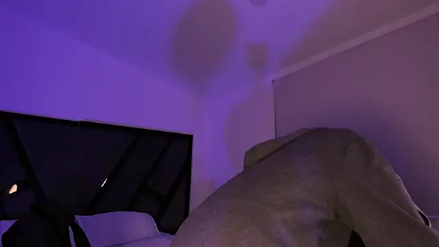 MelodyBliss online show from April 22, 2:52 am