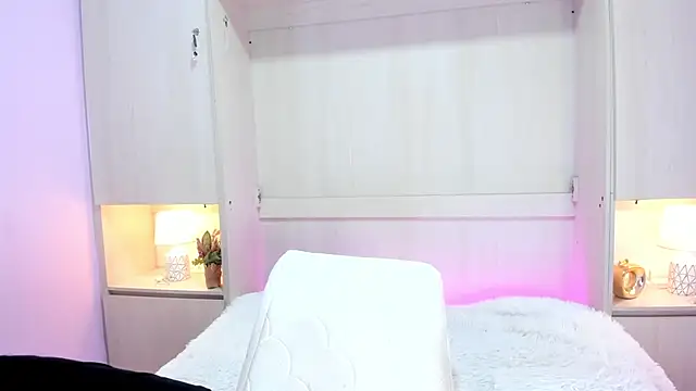 valerymeyerr online show from September 11, 4:24 am