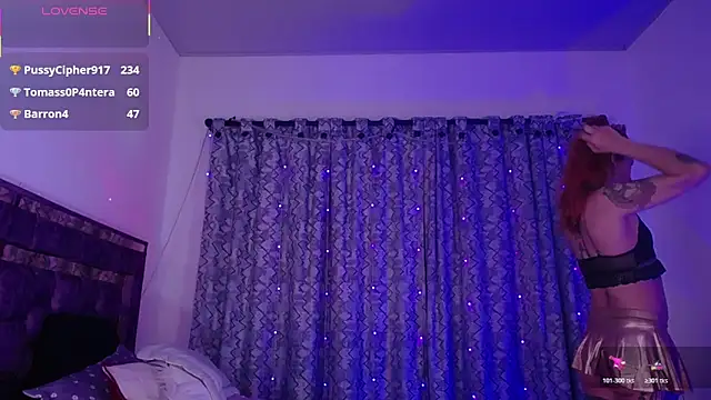 alejandrafitt online show from June 11, 2:53 am