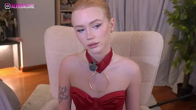 LexieLoree online show from June 9, 3:06 am