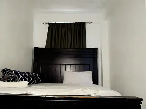 Deeloverxx online show from July 12, 7:31 am