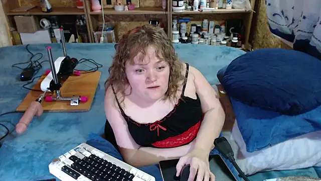 MiniNatalie online show from October 1, 3:28 pm