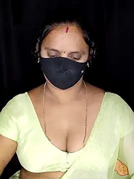 vintage-vibs online show from May 3, 6:11 pm