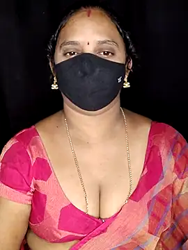 vintage-vibs online show from April 22, 6:16 pm