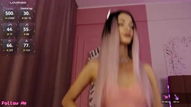 PinkySparks online show from April 23, 6:43 pm