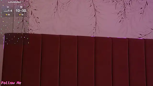 PinkySparks online show from April 28, 2:27 am