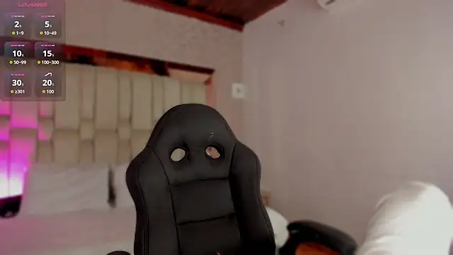  CurlyGirl  online show from December 2, 1:29 am