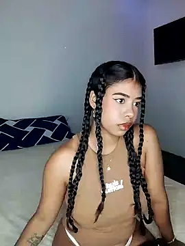 Fanny Klean online show from March 4, 2:29 am