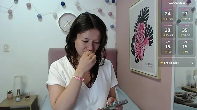 lanna 1878 online show from April 7, 1:24 pm