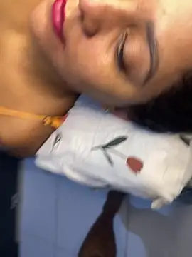 mayemarc online show from April 23, 1:57 pm