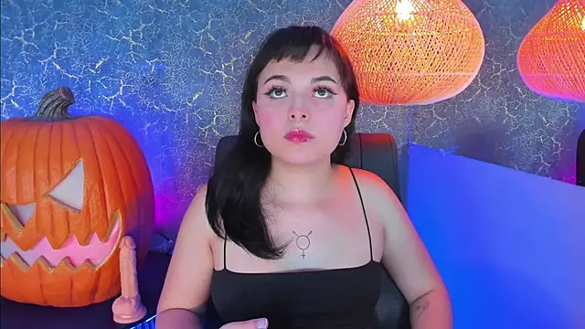 elizabethtaylorxxx online show from November 2, 6:11 pm