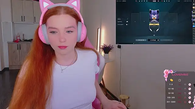 cinnabon girls online show from April 22, 4:15 pm