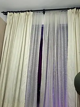 viollett 28 online show from April 23, 11:29 pm