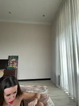 Hott Lolla online show from June 7, 8:54 am