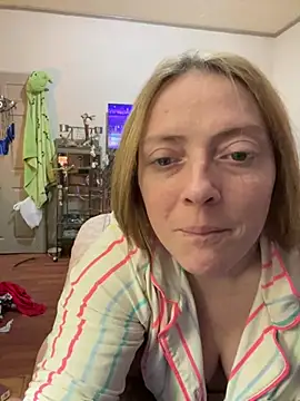 lezbean24 online show from January 18, 1:57 am