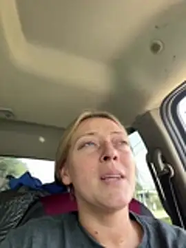 lezbean24 online show from March 15, 6:21 pm