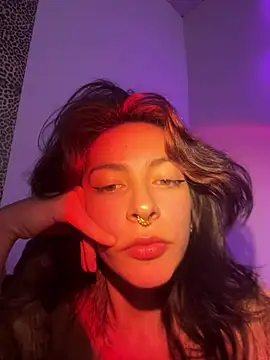 xmoira3x online show from June 18, 3:19 am