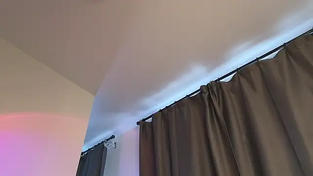  eva queen online show from April 24, 1:47 pm