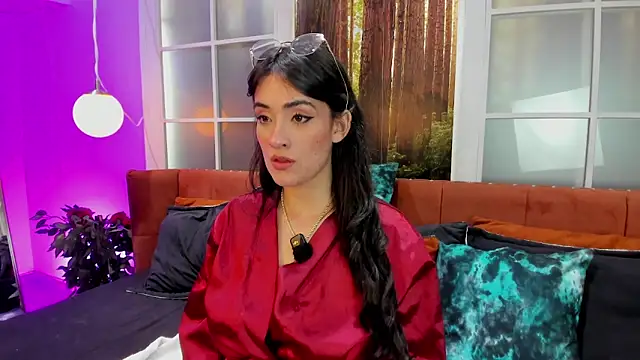 ChloeRem online show from April 28, 2:49 am