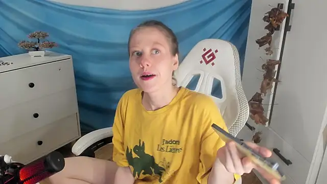 Silly  Milly online show from November 3, 5:06 pm