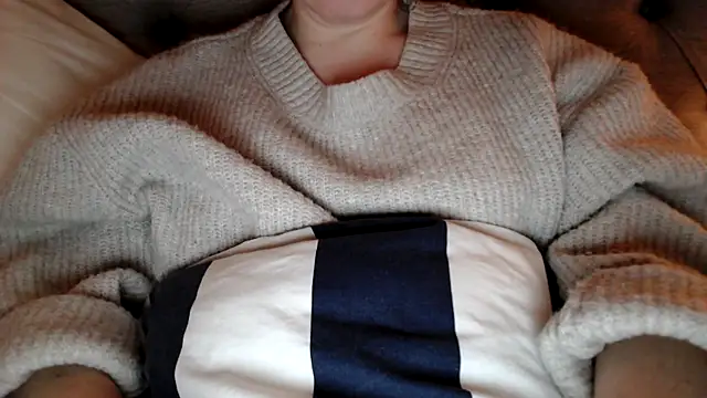 Sandysecret online show from November 20, 8:43 pm