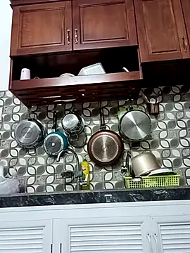    Erin    online show from February 12, 3:41 am