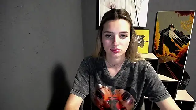 lady olivia  online show from June 9, 4:28 pm