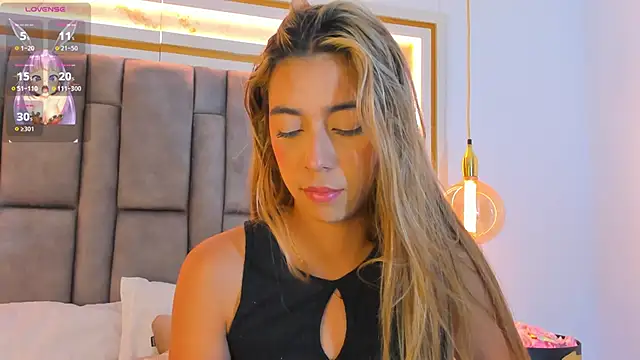 elianabrown online show from April 28, 2:27 am