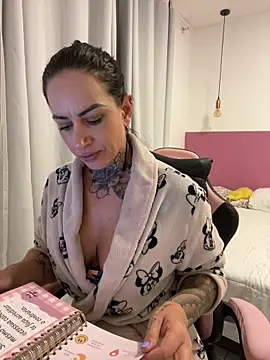 Anny Fetish online show from June 5, 5:33 am