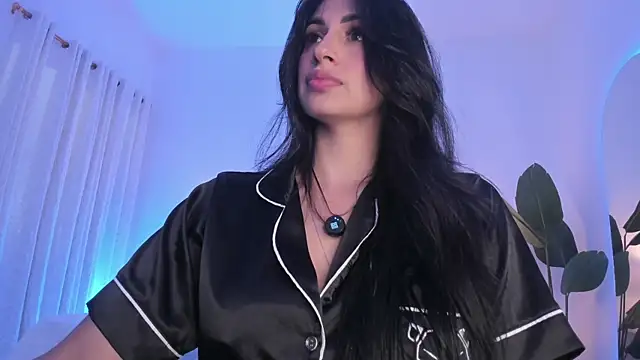 Taylor-Jonnees online show from June 12, 7:44 pm