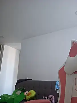 azumiichan online show from November 8, 1:27 pm