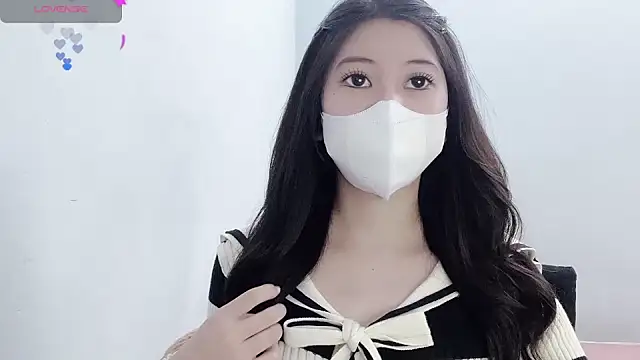 tanhxiu online show from November 10, 1:28 pm