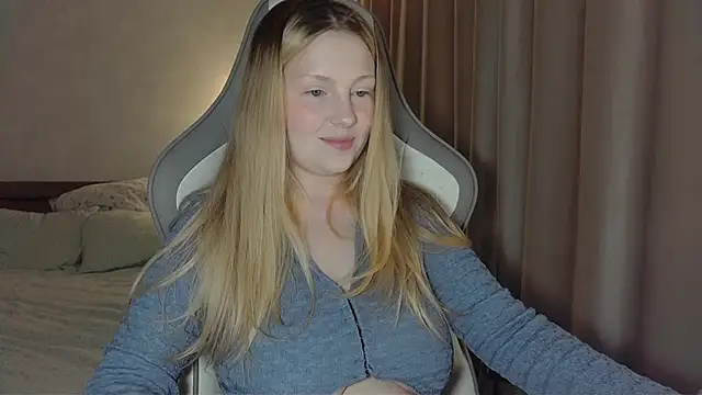 x ivy x online show from April 26, 5:32 pm