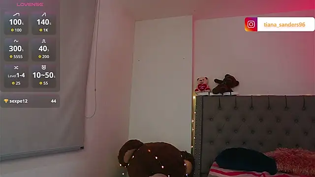 Tiana sanders online show from October 7, 2:16 am