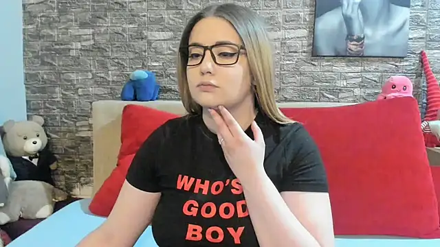 kalindahot online show from April 9, 6:02 pm