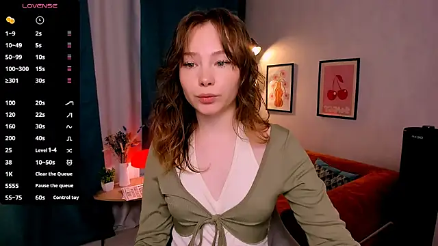 LanaBlu  online show from July 16, 9:47 am